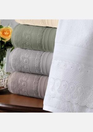 Toalha de Rosto Buettner com Renda 50cm x 80cm