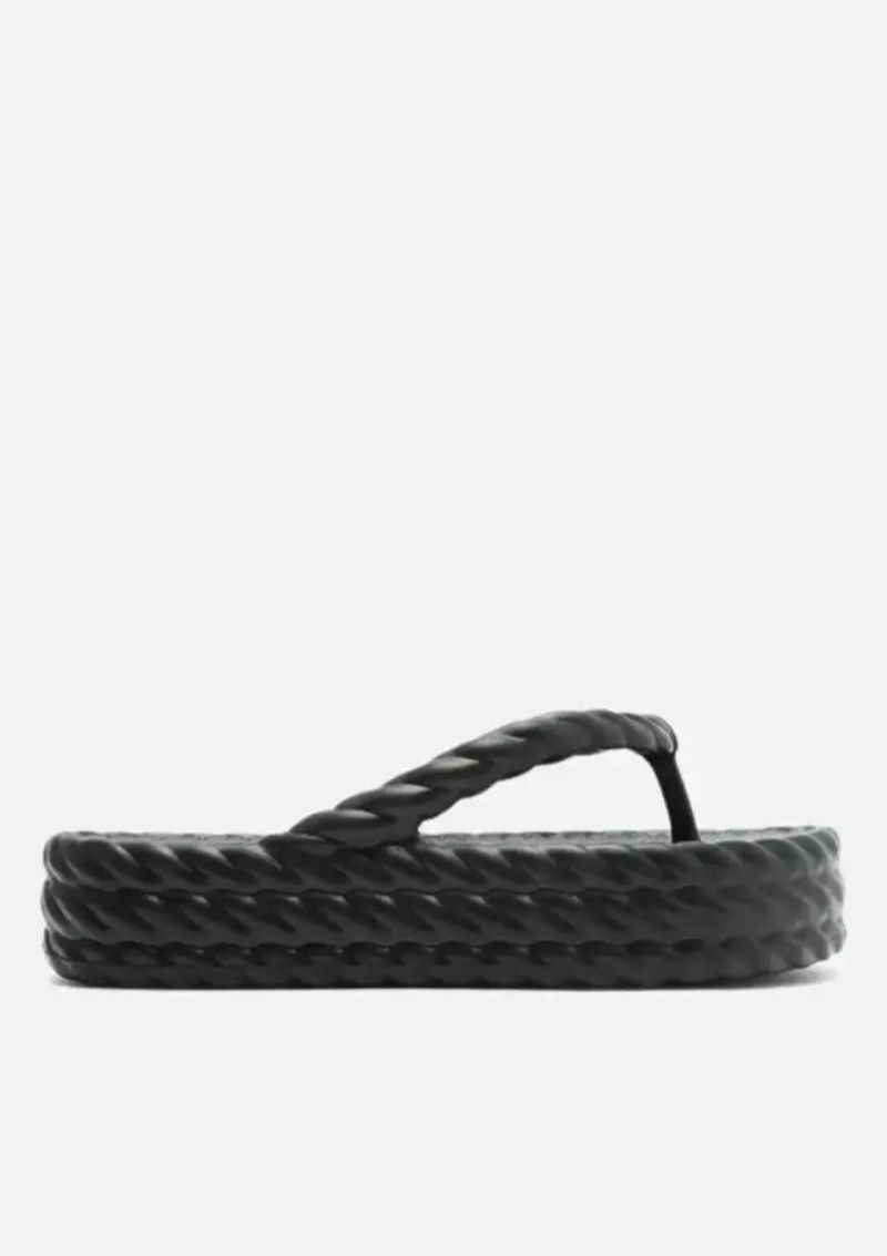 Sandália Arezzo Preta Flatform Marrocos Mid