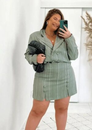 Conjunto Marileti Shorts Saia + Blazer