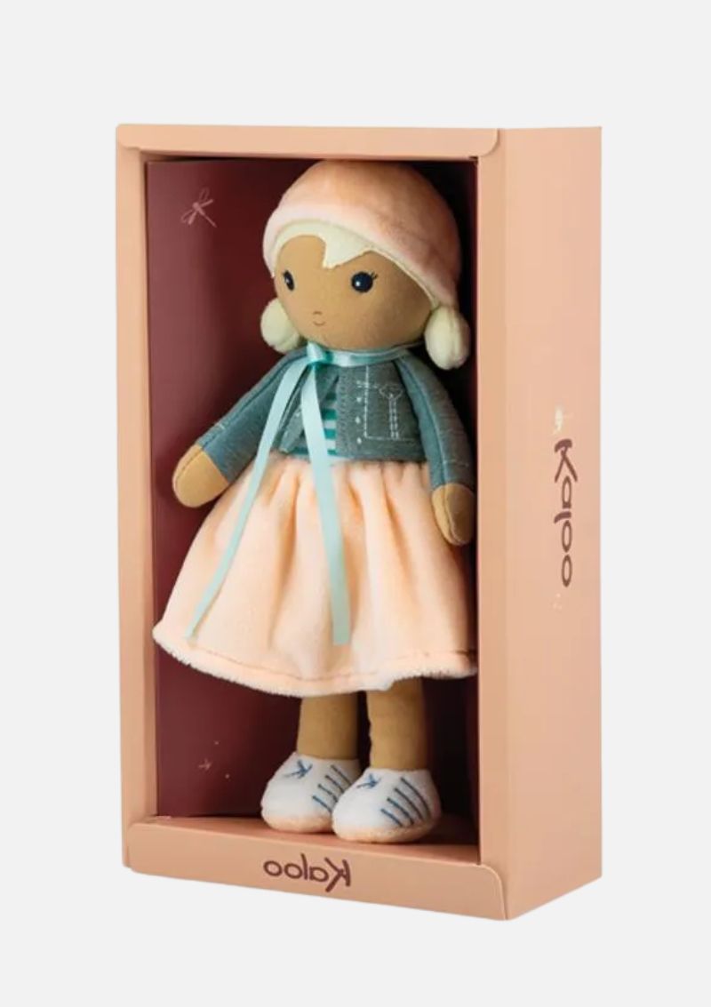 boneca-de-pano-Chloe-Kaloo-800-x-1133-px-1.jpg