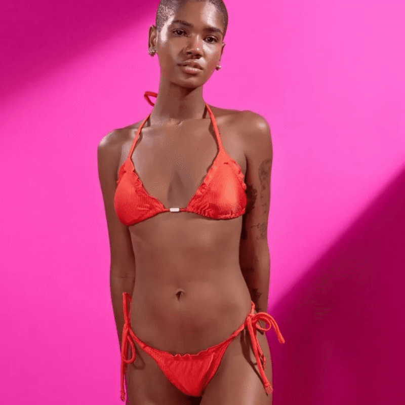 conjunto-biquini-silvia-schaefer-lojas-luiza-2.png