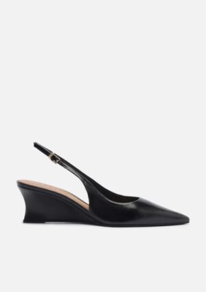 Scarpin Arezzo Couro Salto Baixo Anabela Slingback